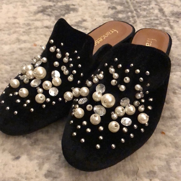 Cute mules - Picture 1 of 3